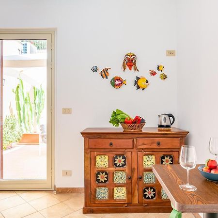 Taormina Panoramic Apartment With Parking Bagian luar foto